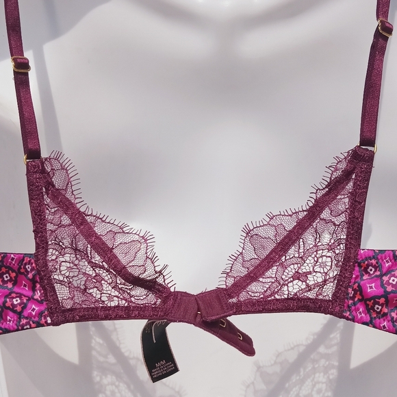Victoria's Secret Satin Lace Bralette Size M/M - Picture 4 of 8